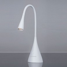 Настольная лампа офисная Elektrostandard Lola a043995
