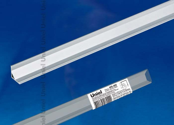 Профиль накладной угловой внутренний Uniel UFE-A05 SILVER 200 POLYBAG UL-00000599