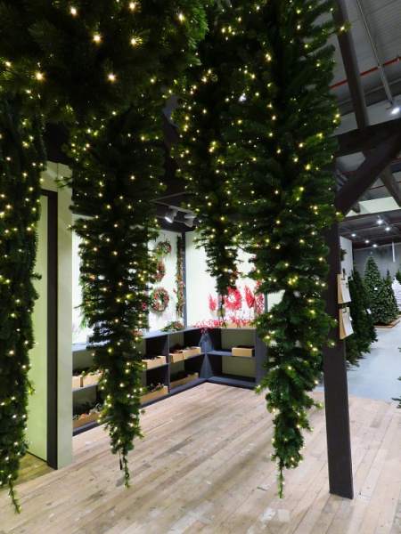 Гирлянда хвойная [1.2 м] Капля с лампами зеленый 72026