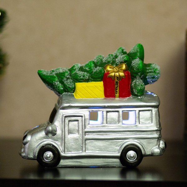 Композиция световая [19х9х16 см] Автобус с елкой 505-019