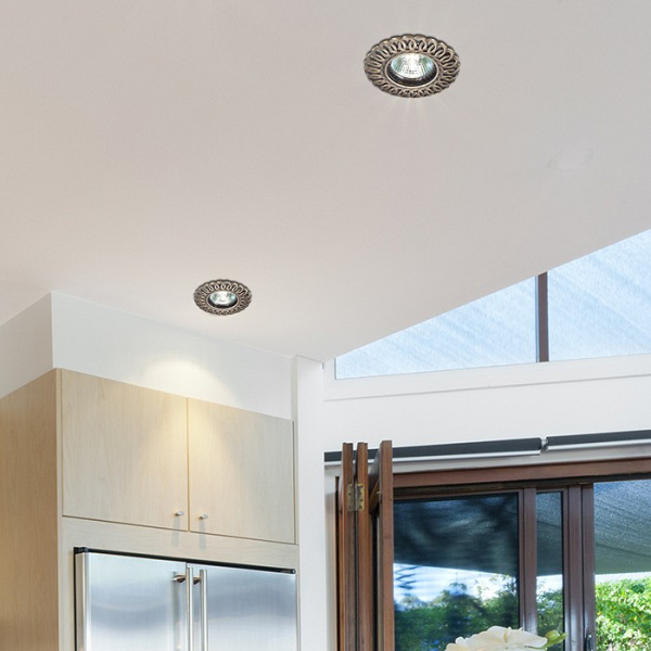 Встраиваемый светильник Novotech Flower 369878