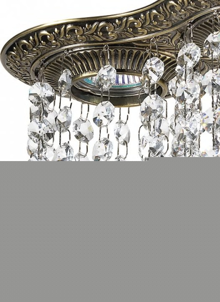 Встраиваемый светильник Novotech Grape 370018